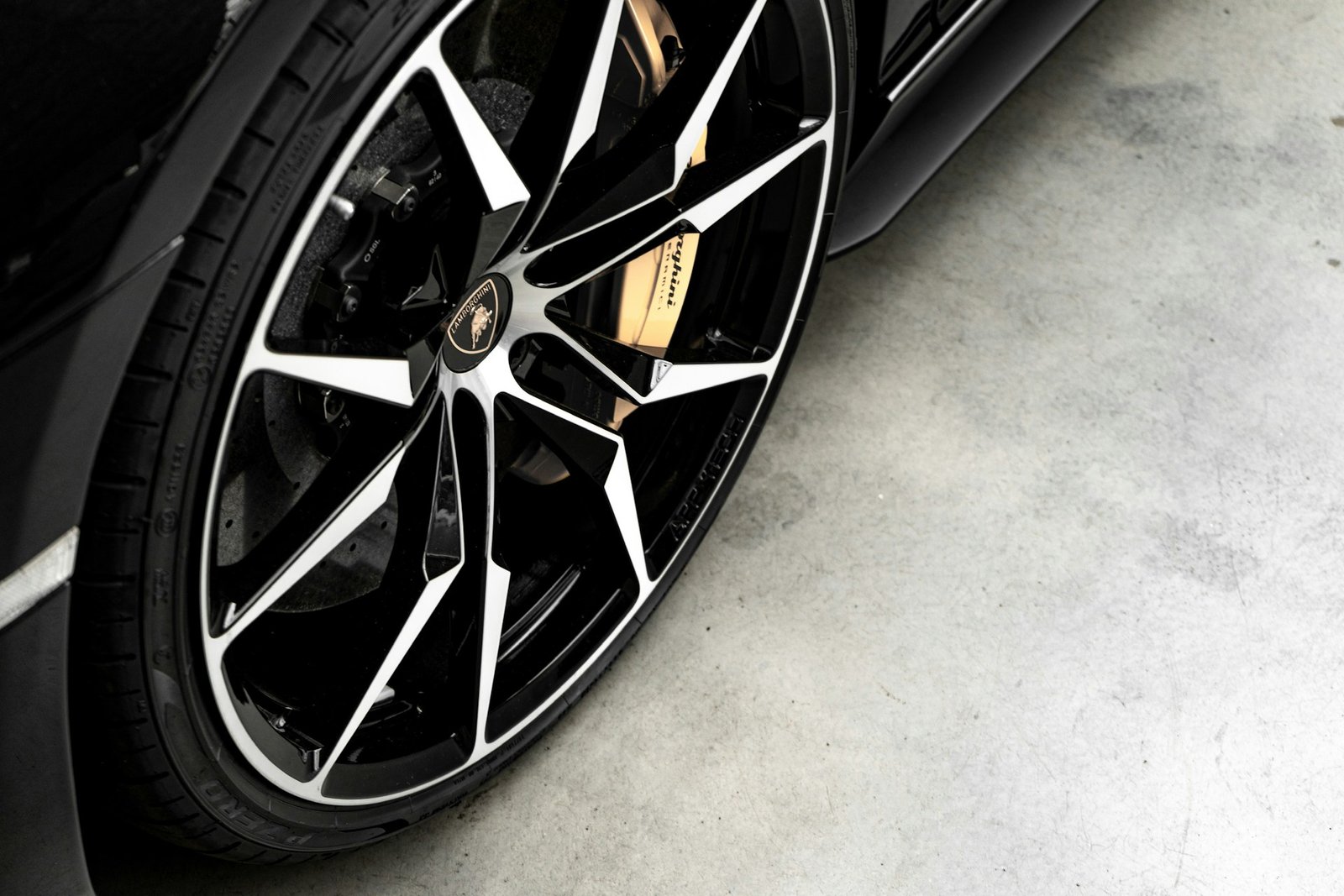 Gray auto wheel